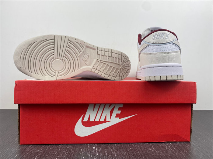 NIKE DUNK LOW SEDV1160-100
