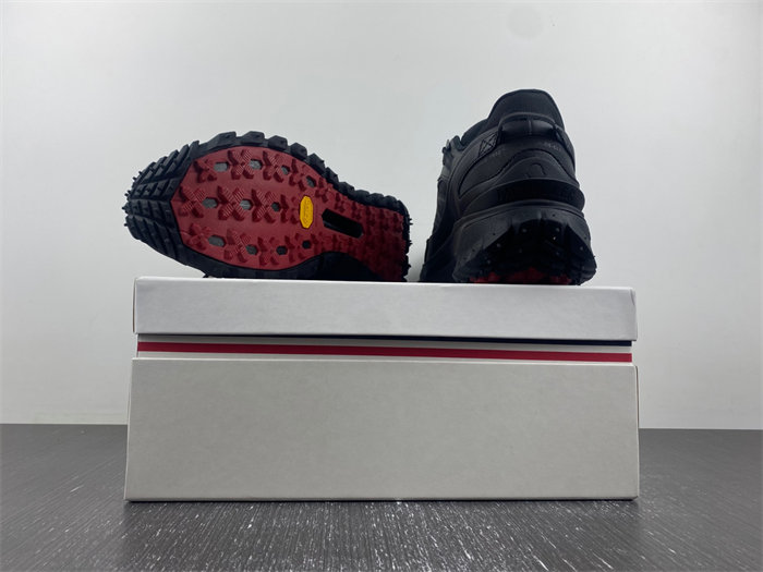 Moncler Trailgrip Gore-Tex H209A4M00100M2058999