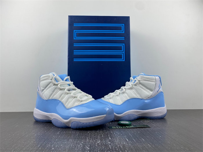 Air Jordan 11  CT8012-141