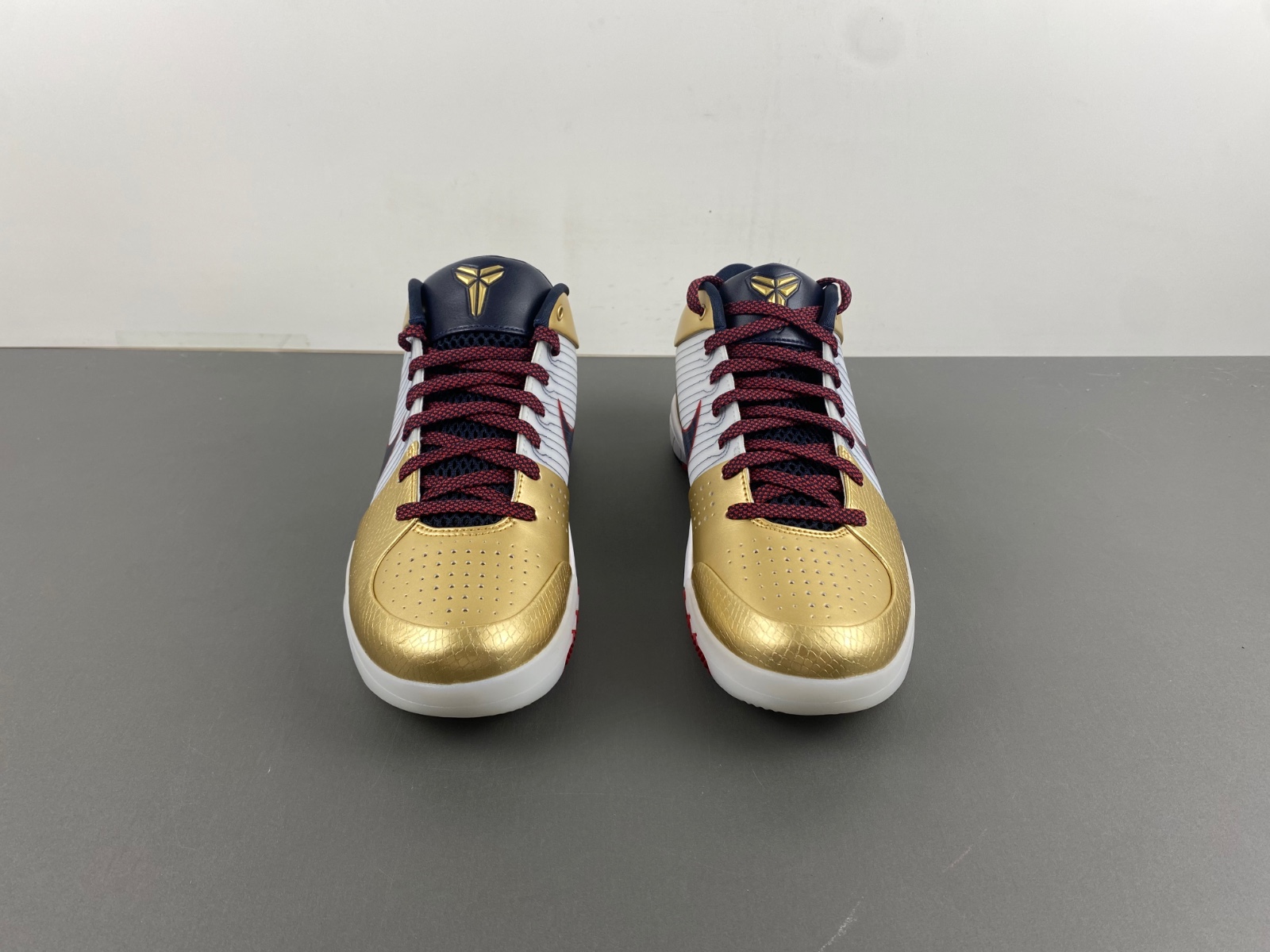 Nike Kobe 4 Protro “Philly”FQ3545-400.