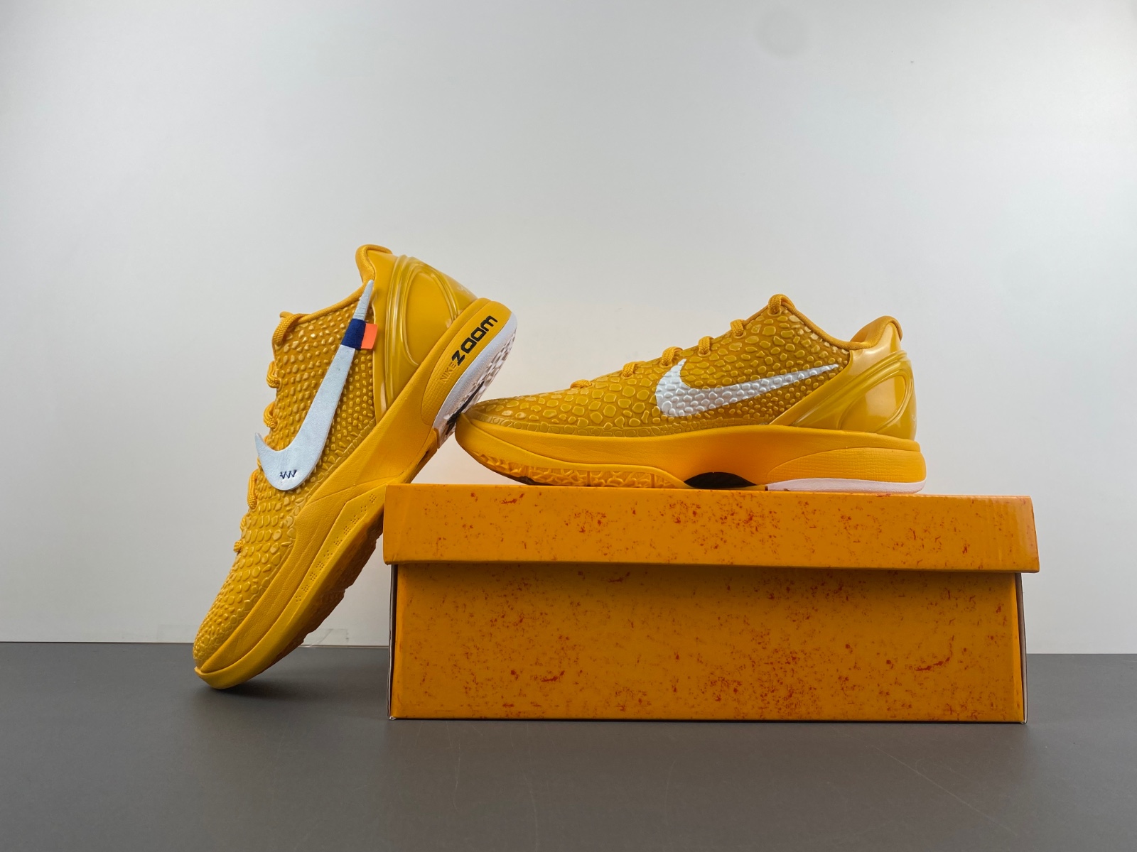 Nike Kobe 6 Protro Chaos CW2190-501.